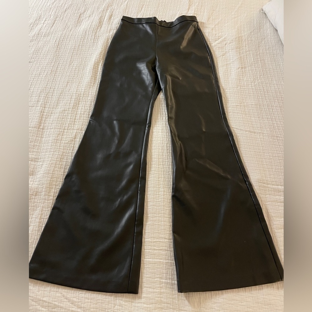 Anthropolgie Black hutch faux leather pant size 0